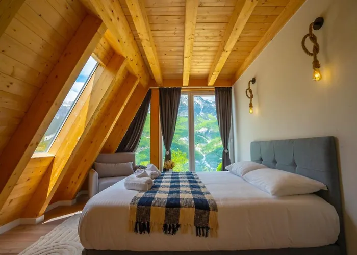 Vidis Boutique Theth